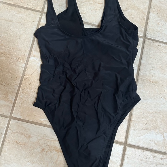 WOMENS solid cut out one piece swim suit - Picture 8 of 8